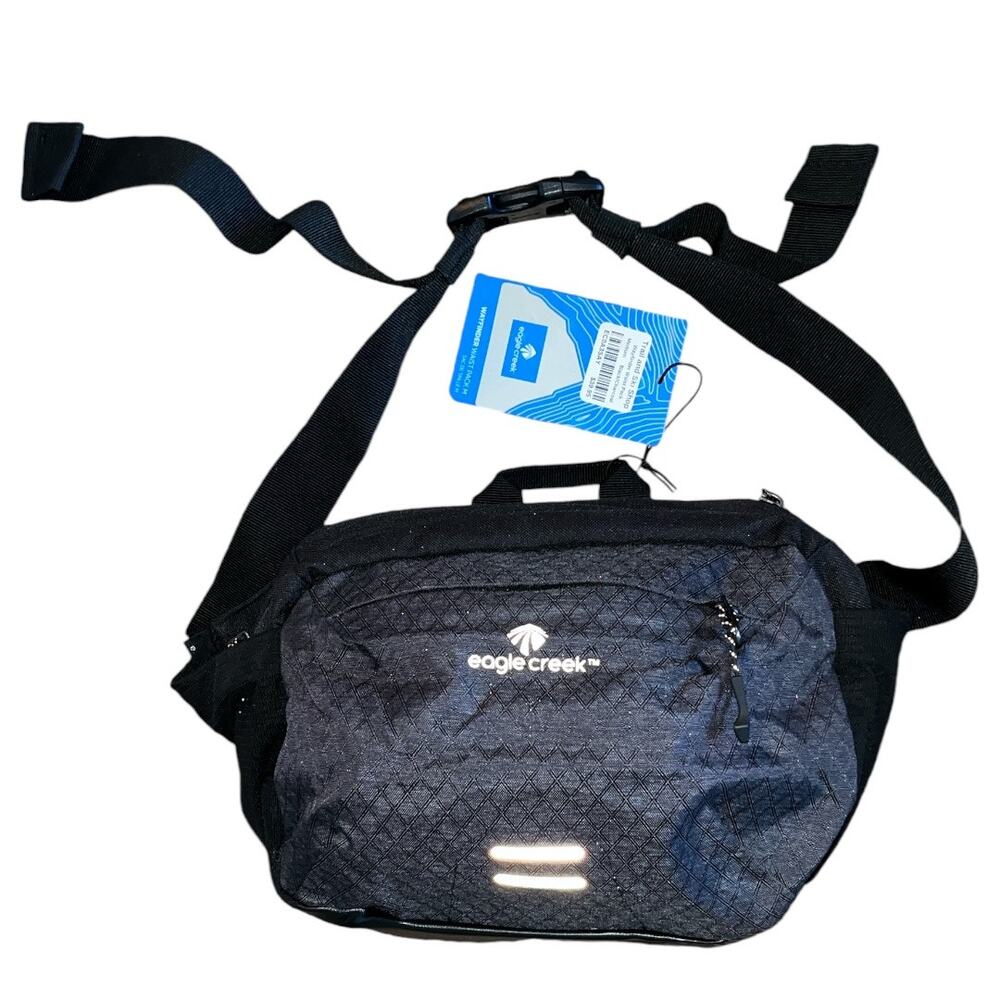 NWT Eagle Creek Wayfinder Waist Pack Size Medium